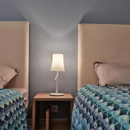 Luxury 3 Bedroom - Close To The - Holiday home